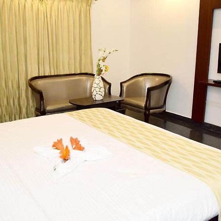 เดอะ เวอร์ดา ปรักยาฐิ Hotel บังกาลอร์ ภายนอก รูปภาพ